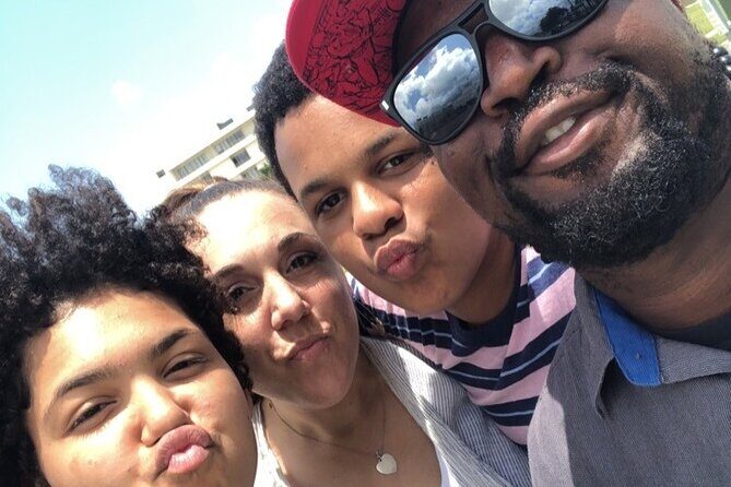 Belleville City Scavenger Hunt Excursion by Zombie Scavengers - The Experience: What Youll Do