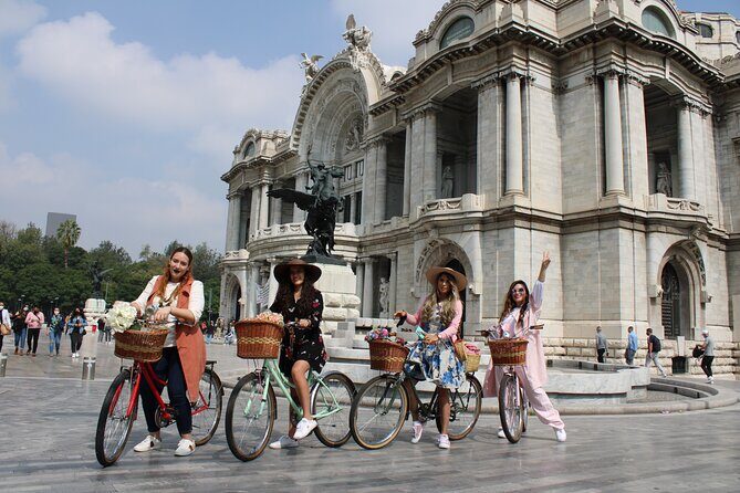 Bike adventure through the Historic Center of Mexico City - The Experience: What It Feels Like to Tour by Bike