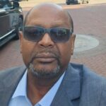 Black SUV Luxury limousines Transportation Services - What to Expect During Your Ride