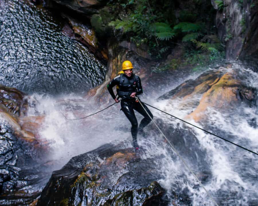 Blue Mountains: Abseiling and Canyoning Experience - Who Is This Tour Best For?