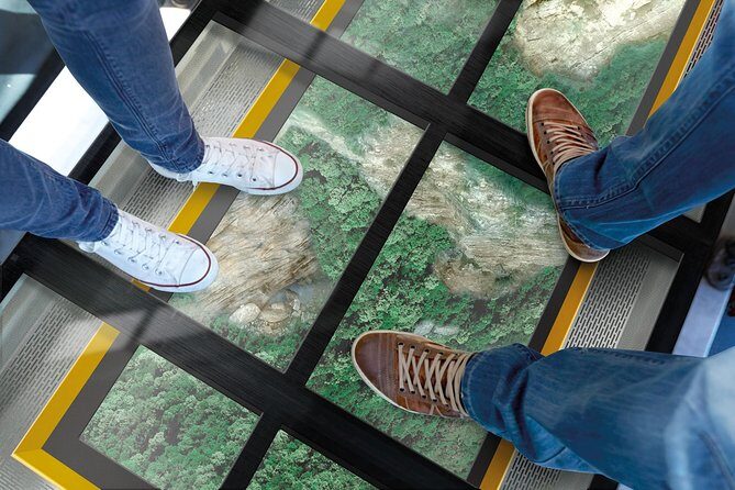 Blue Mountains Hop On Hop Off Tour - Diving Deeper: The Itinerary and Stops