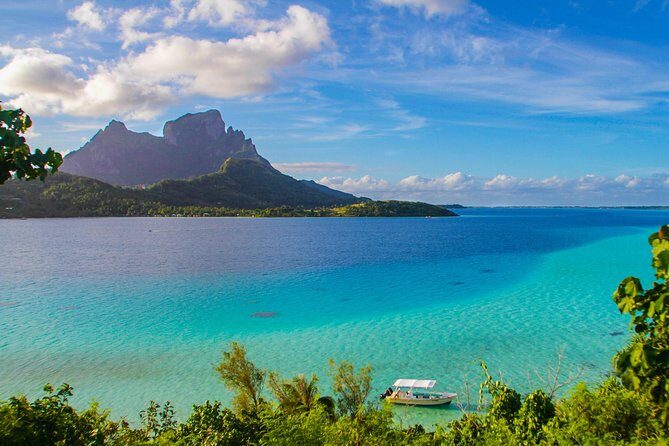 Bora Bora Combo Tour: Lagoon Cruise and 4WD Tour Including Snorkeling - The Itinerary in Detail