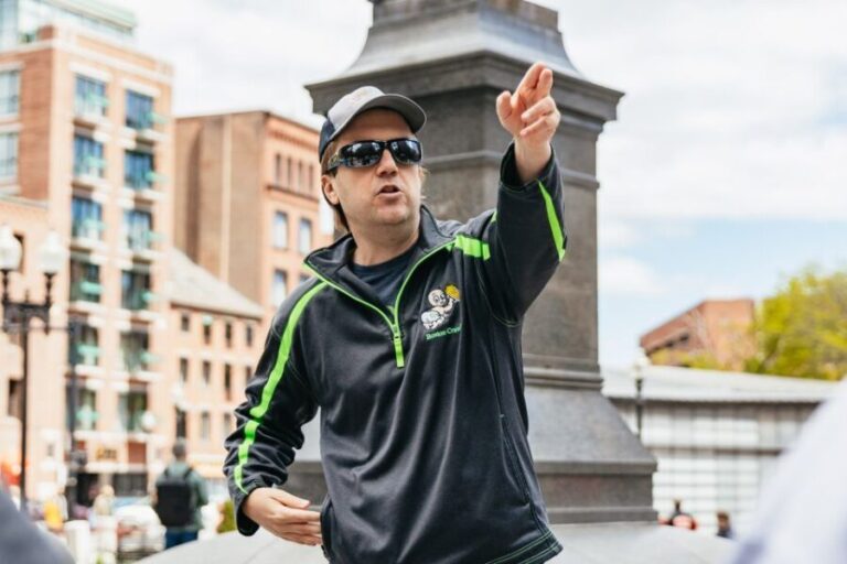 Boston: History Pub Crawl Tour Along the Freedom Trail - What You’ll Experience on the Tour