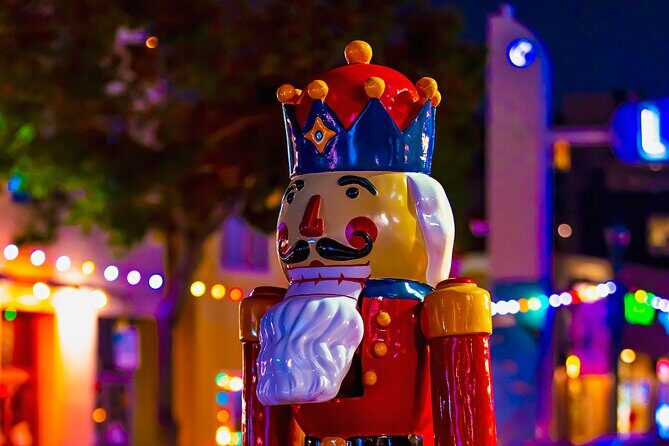 Boston Holiday Sights and Festive Nights Trolley Tour - Who Is This Tour Best For?