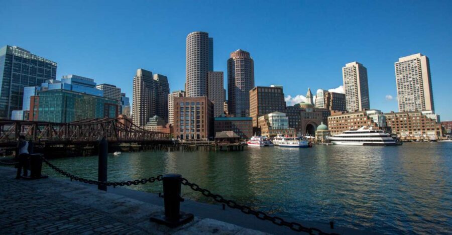 Boston: TV and Movie Filming Sites Private Tour - Exploring Iconic Filming Locations