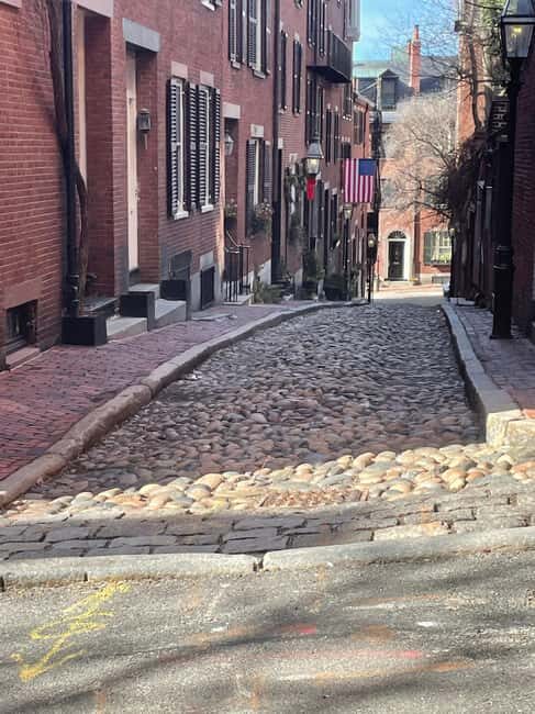 Boston's Beacon Hill: Small Group or Private Walking Tour - A Closer Look at the Highlights