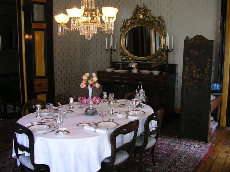 Bowling Green: Riverview at Hobson Grove Historic House - What Visitors Say