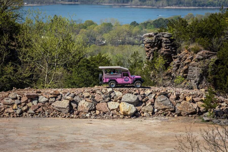 Branson: Downtown to Mountaintop Pink Jeep Adventure - The Practical Side: What to Expect