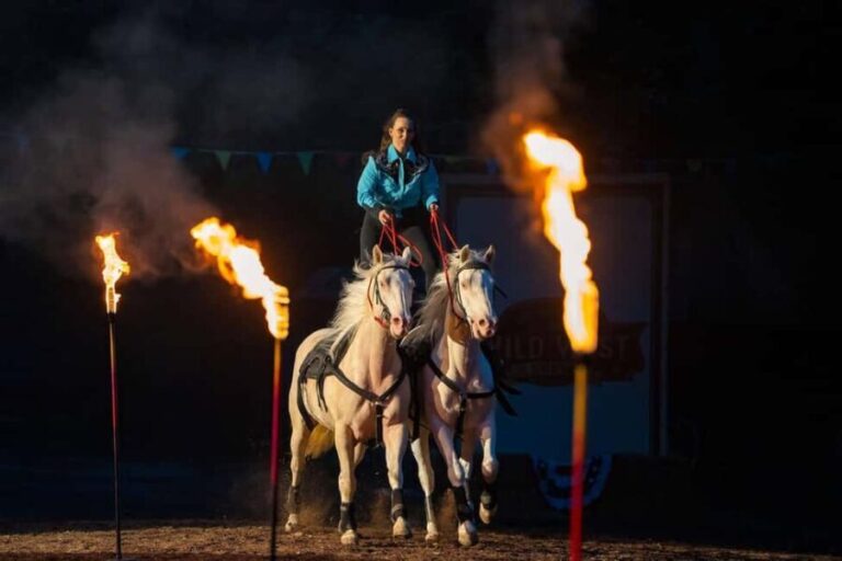 Branson: Shepherds Wild West Showdown - The Exciting Horse Stunts
