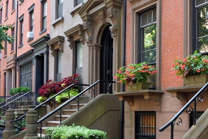 Brooklyn Heights: A Self-Guided Tour from the Promenade to Truman Capote's house - Is This Tour Worth It?
