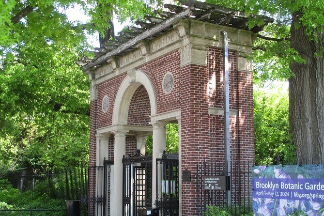 Brooklyn Self-Guided Walking Tour and Scavenger Hunt - Who Is This Tour Best For?