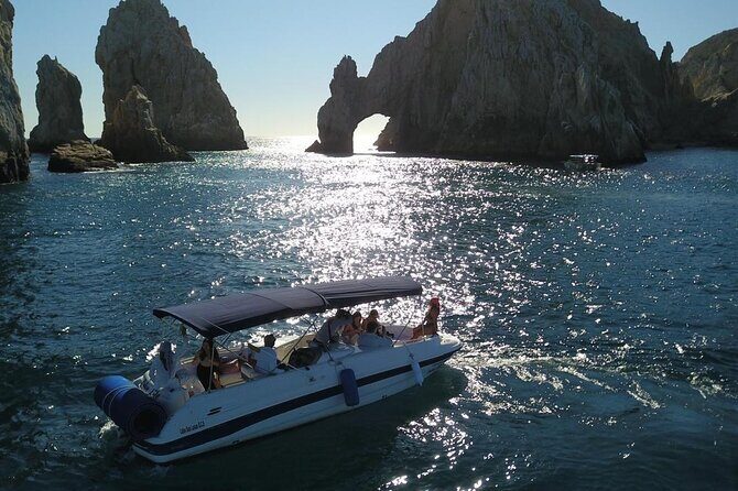 Cabo Private Yacht Tour: The Arch, Sea Lions & Scenic Beaches - Who Should Consider This Tour?