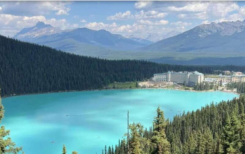 Calgary/Canmore: Lake Louise, Moraine Lake, & Banff Day Tour - What the Reviews Say