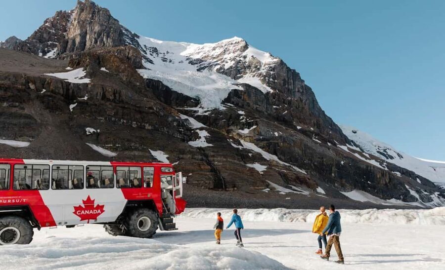 Calgary: Columbia Icefield & Bow Lake & Peyto Lake - The Itinerary in Detail
