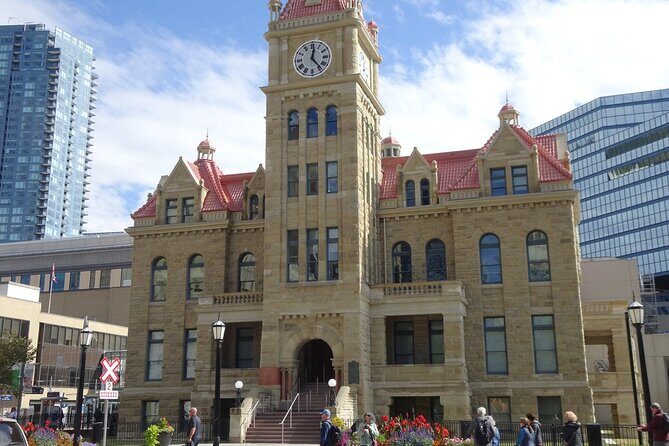 Calgary Self Guided Walking Tour and Scavenger Hunt - Who Is This Tour Best Suited For?