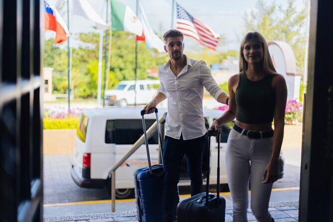 Cancun Airport Shuttle to/from Playa del Carmen or Riviera Maya - What to Expect on the Day