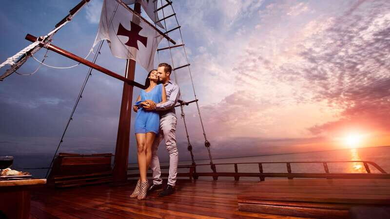 Cancun: Columbus The Romantic Dinner Cruise - Authentic Experiences from Fellow Travelers