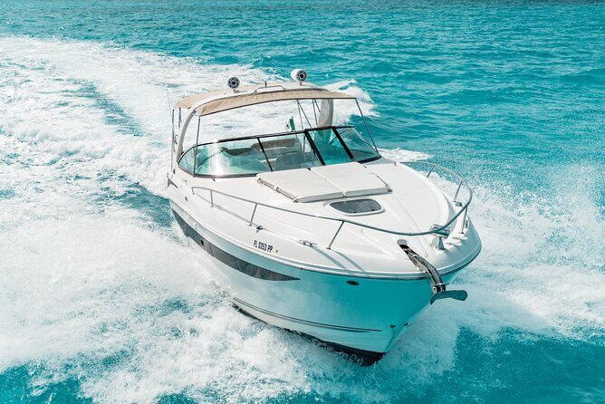 Cancun Private Luxury 37ft Yacht for 12 people - The Price: Is It Worth It?