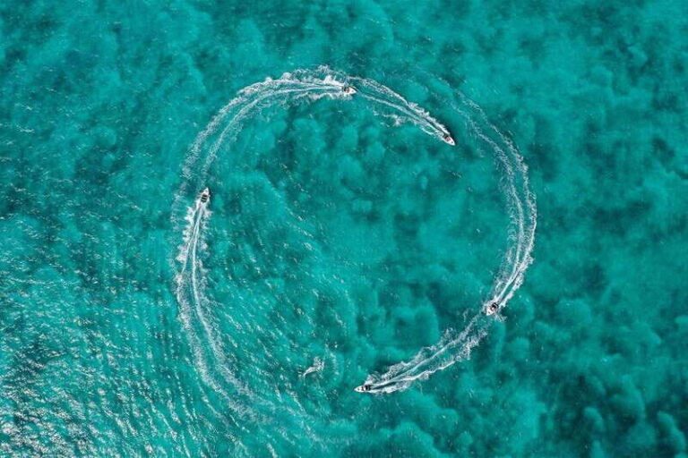 Cancun: Speedboat tour to a Virgin Beach - Key Points