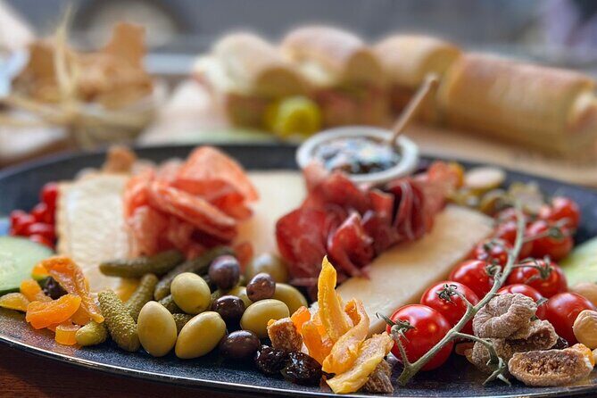 Canmore Food Walk Tours - Culinary Adventure in the Rockies - What the Food Tasting Experience Offers