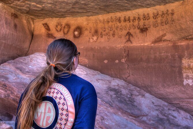 Canyonlands National Park Needles District by 4x4 - Who Will Love This Tour?