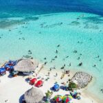 cartagena: Mucura and Santa Cruz Islands Tour spectacular - The First Stop: Tropical Breakfast and Scenic Views