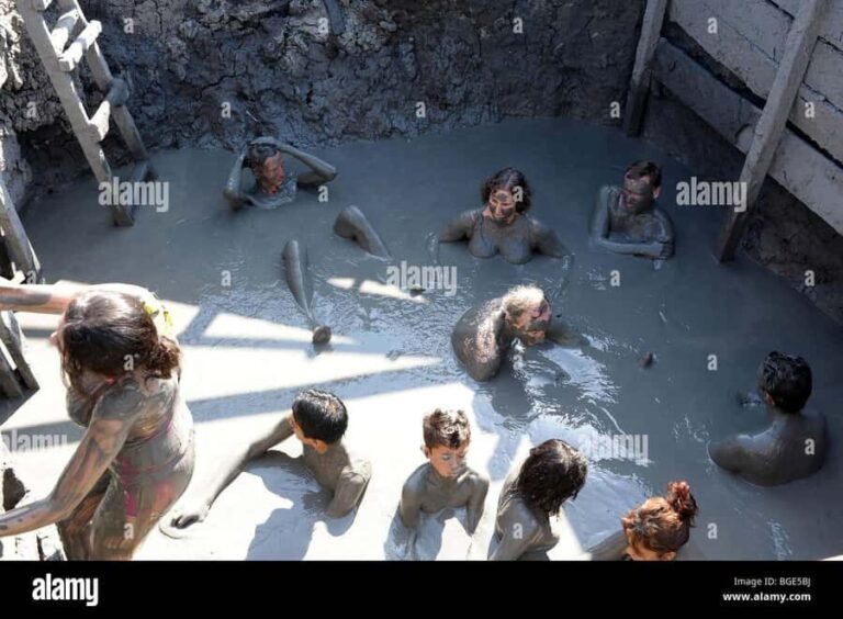 Cartatgena: Volcan Del Totumo + Almuerzo En Hotel VIP - The Highlights and Unique Aspects