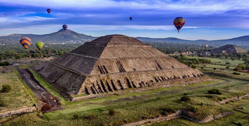 CDMX: Fly over Teotihuacan in a hot air balloon, with transfers and breakfast included. - The Hot Air Balloon Flight: A Highlight for Travelers