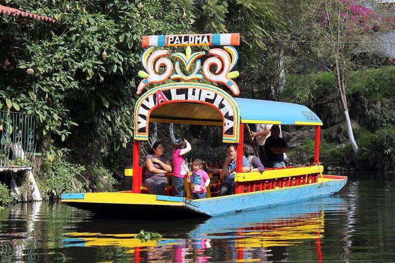 CDMX: Trajinera party in Xochimilco with tacos, music, and drinks - Who Would Love This Experience?