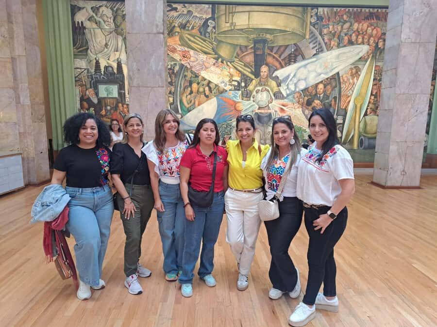 CDMX: Women Muralists Tour: Strokes that Resist - The Experience: What You Can Expect