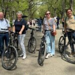 Central Park 2 hours E-Bike Rentals Explore NYC on Two Wheels - What the Rental Includes and How It Works