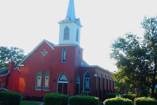 Chapel Hill Historic Churches History and Architecture Tour - Authentic Insights from Visitors