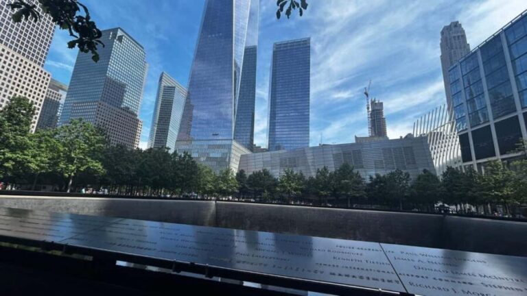 Charging Bull, Wall Street, 911 Memorial + One World Tickets - Why This Tour Works for You