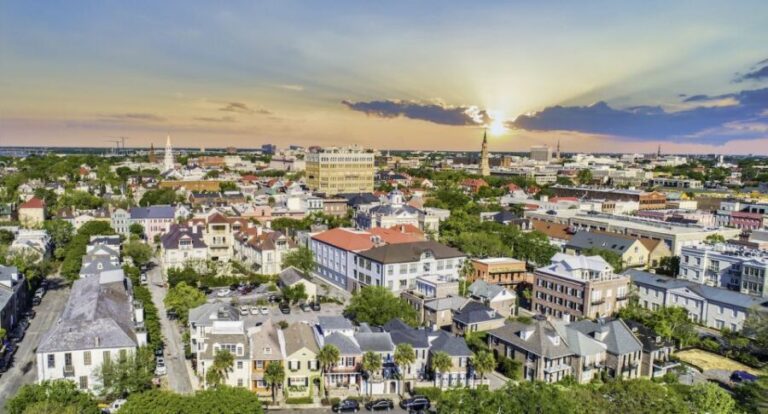 Charleston walking tour with a Citadel history professor - Is It Worth the Price?