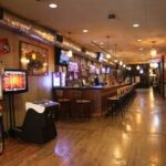 Charlotte Bar Hunt: Uptown Charlotte Showdown - Who Is This Tour Best For?