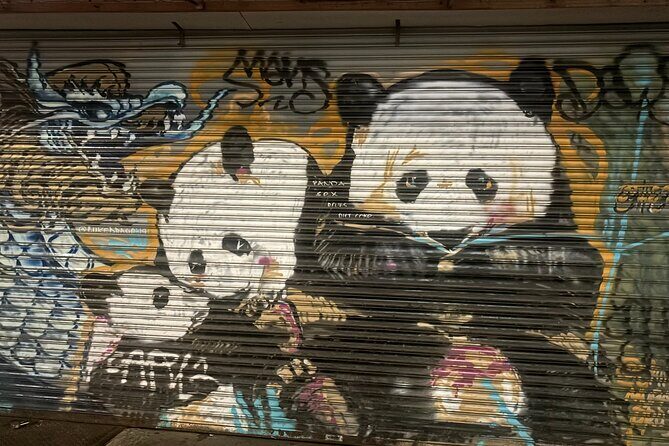 Cheers to Chinatown Tour and Bar Crawl - The Value of the Tour