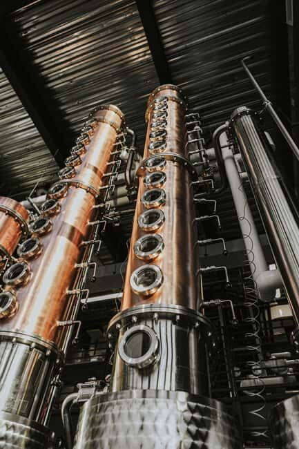 Chelsea: Guided tour of the Square Distillery - The Experience and Its Value