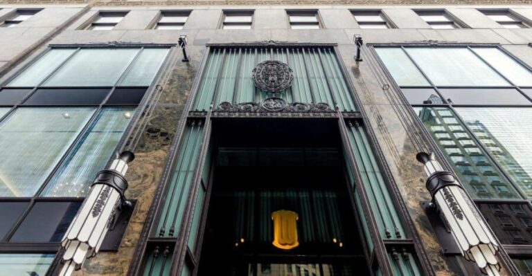 Chicago: Art Deco Skyscrapers Walking Tour - What You Can Expect on the Tour