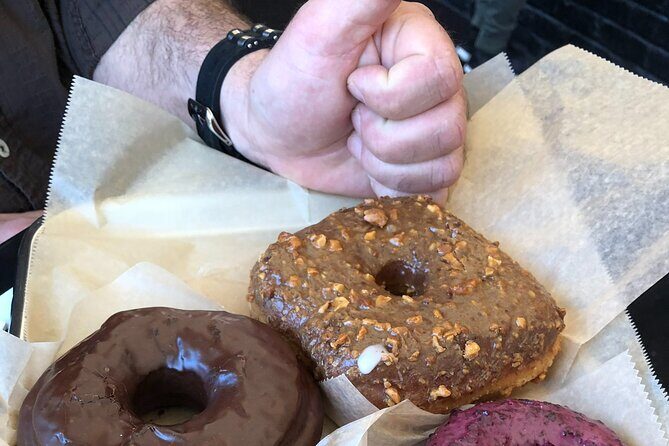 Chicago Chocolate Scavenger Hunt - The Pros and Cons Based on User Feedback