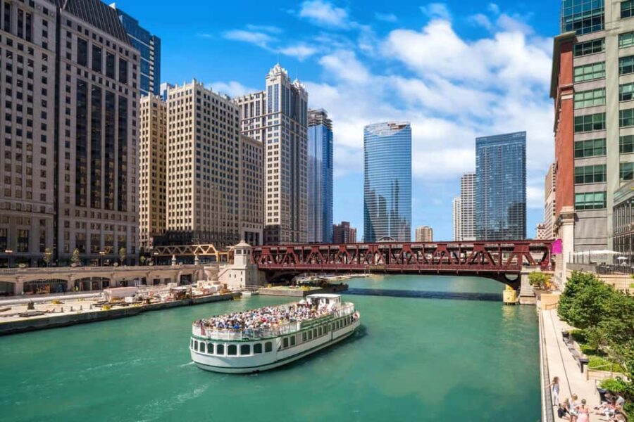 Chicago Downtown Walking Tour & Lake Michigan Cruise Tickets - Who Will Enjoy This Tour?