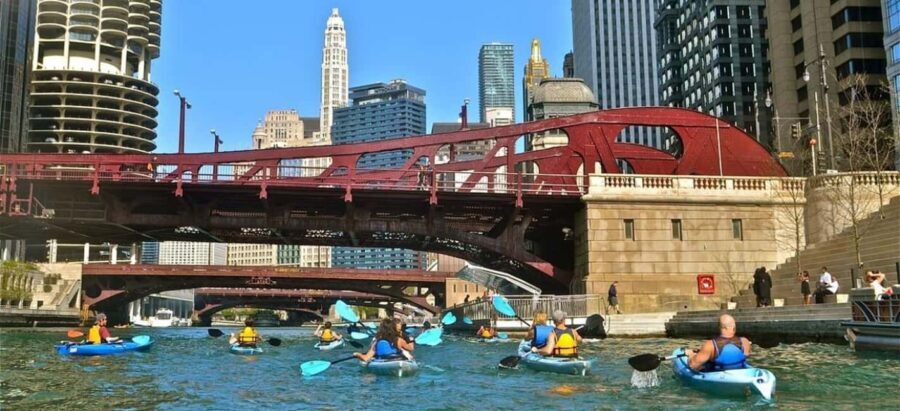 Chicago: History and Architecture Guided Kayak Tour - A Deeper Look at the Experience