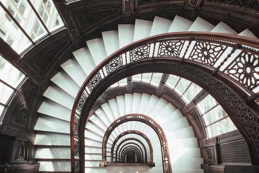 Chicago: Loop Neighborhood Guided Walking Tour - The Route and Stops