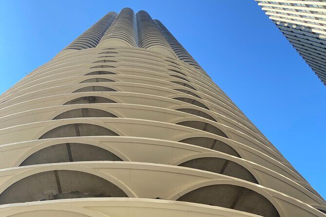 Chicago Mobsters and Movies Walking Tour - The Experience and Atmosphere