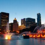 Chicago Night Driving Tour with Skydeck and River Cruise - How the Tour Is Structured