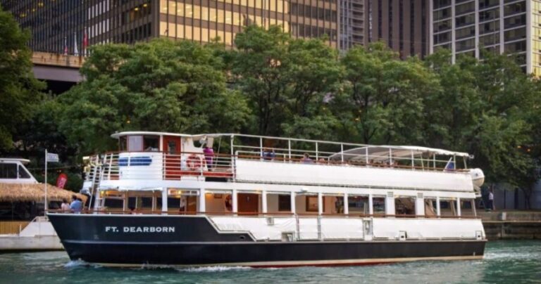 Chicago River: 1.5-Hour Guided Architecture Riverboat Tour - The Itinerary: What to Expect on the River