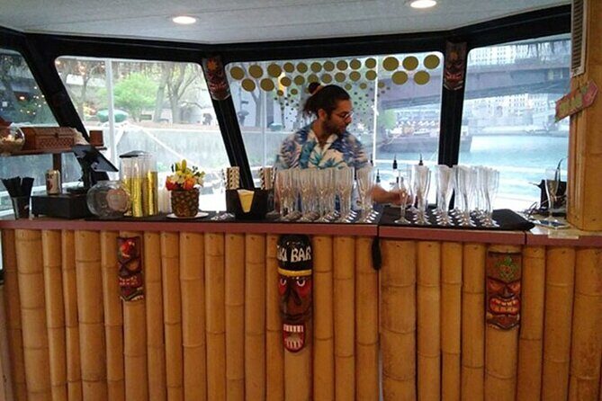Chicago River Sunday Funday Mimosa or Bloody Mary Party Cruise - What Travelers Say