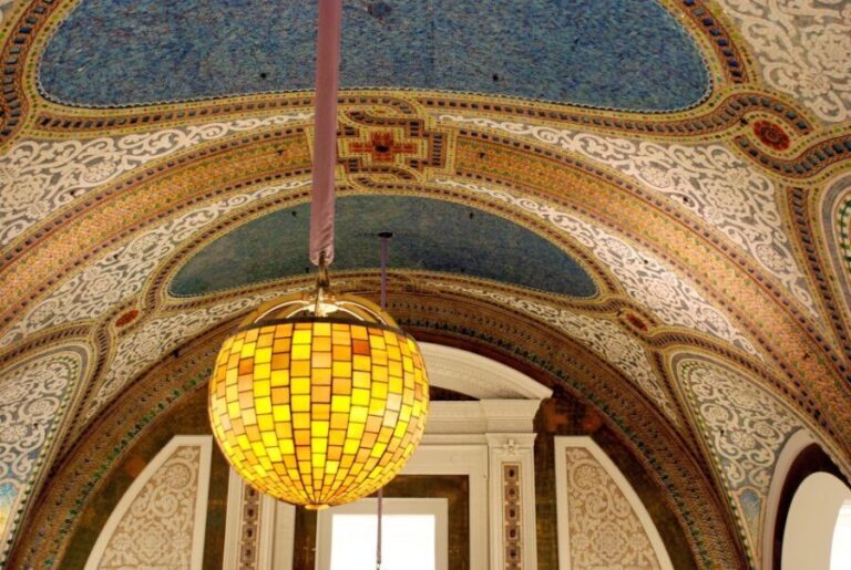 Chicago: Tiffany Art Glass Works Walking Tour - What You’ll See and Learn
