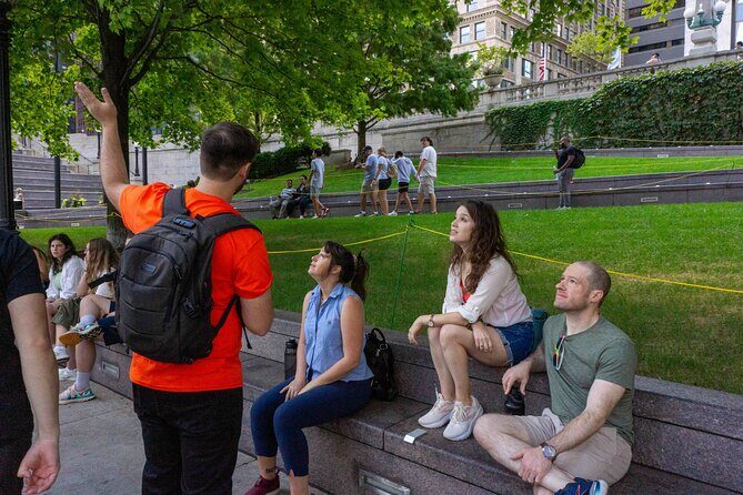 Chicago's Lincoln Park: Guns, Guitars & Gangster - What’s the Real Value?