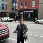 Chicago's Lincoln Park: Guns, Guitars & Gangsters - The Experience and Atmosphere