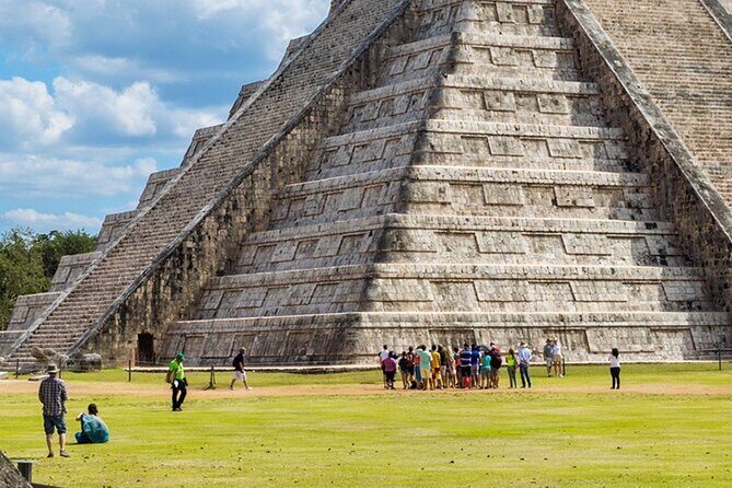 Chichen Itza and 2 Cenotes Day Tour - The Itinerary in Detail